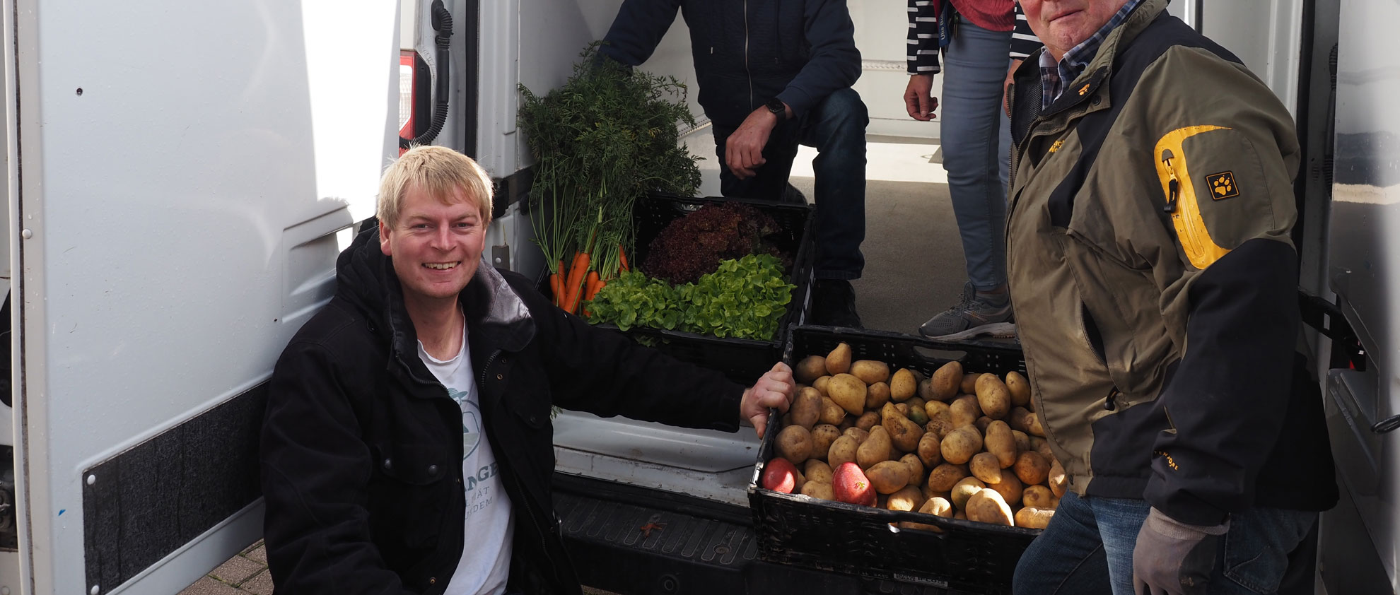 Kartoffelspenden helfen den selbstlosen „Tischlern“